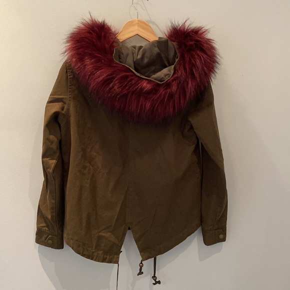 Aritzia -silence & Noise jacket with faux fur trim women’s XS - Picture 7 of 10